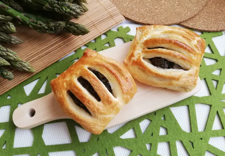 Najlepszy przepis na ciasto francuskie z pieczarkami - krok po kroku bez błędów