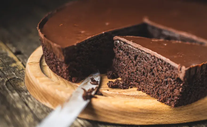 Prosty przepis na najlepsze ciasto czekoladowe Delecta: krok po kroku
