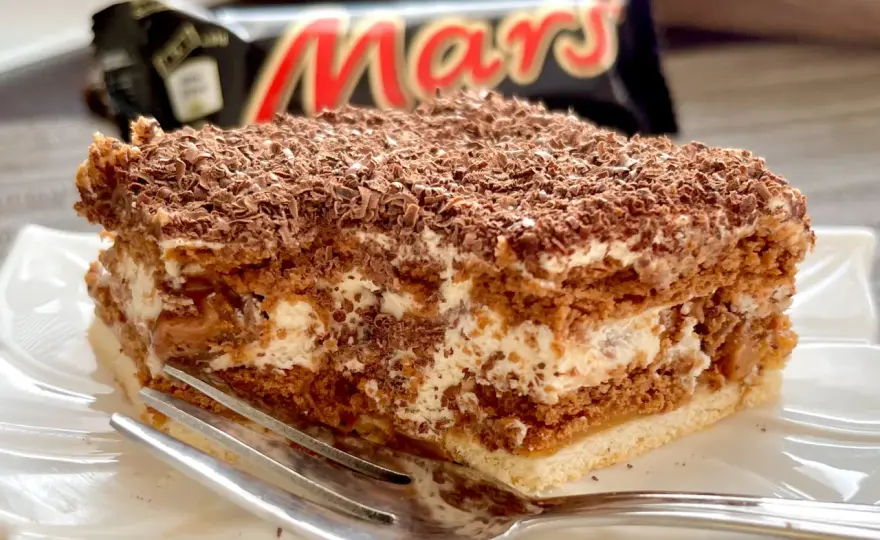Najlepszy przepis na domowe ciasto mars - szybkie i bez pieczenia