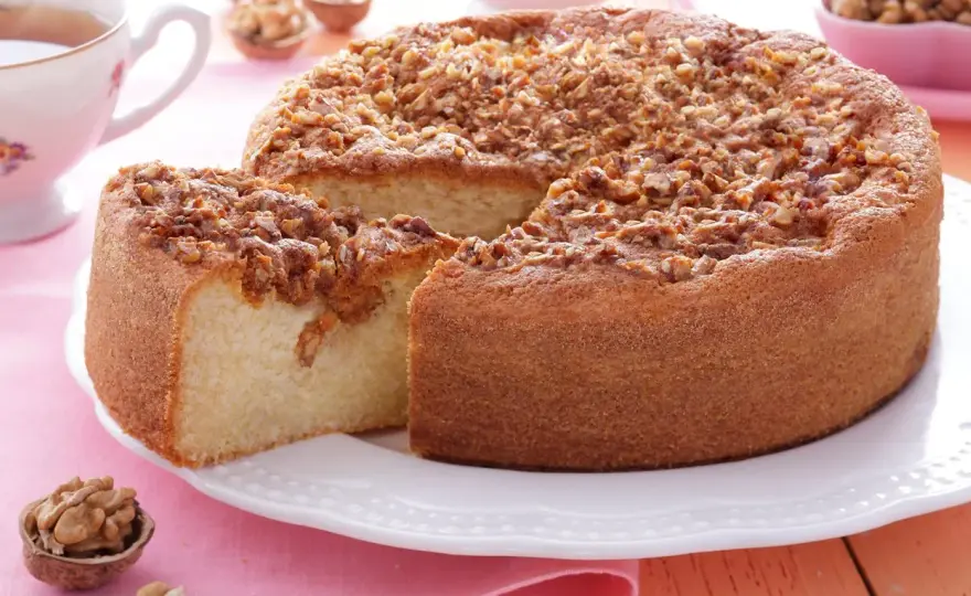 Dlaczego ciasto na kwaśnej śmietanie jest tak proste i pyszne?