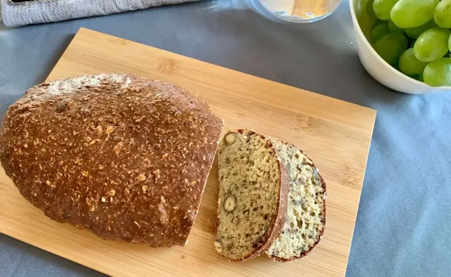 Chleb żytni na drożdżach - Jak upiec idealny bochenek bez zakalca?