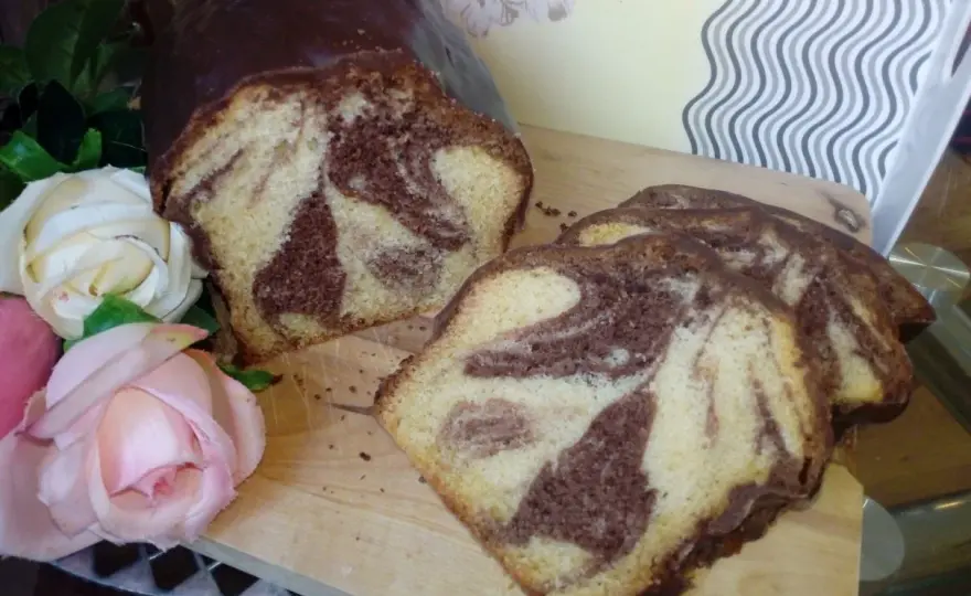 Wilgotna babka marmurkowa na oleju - przepis idealny!