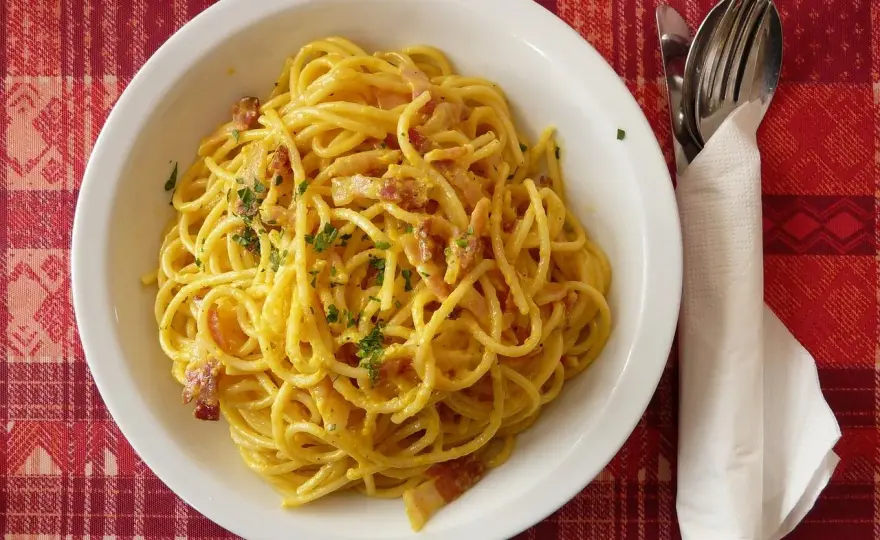 Ile kalorii ma talerz spaghetti? Dokładna wartość energetyczna